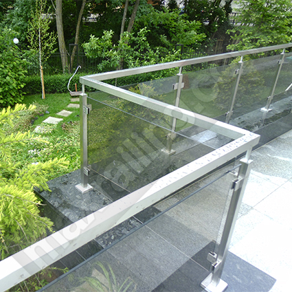 Иноксови парапети